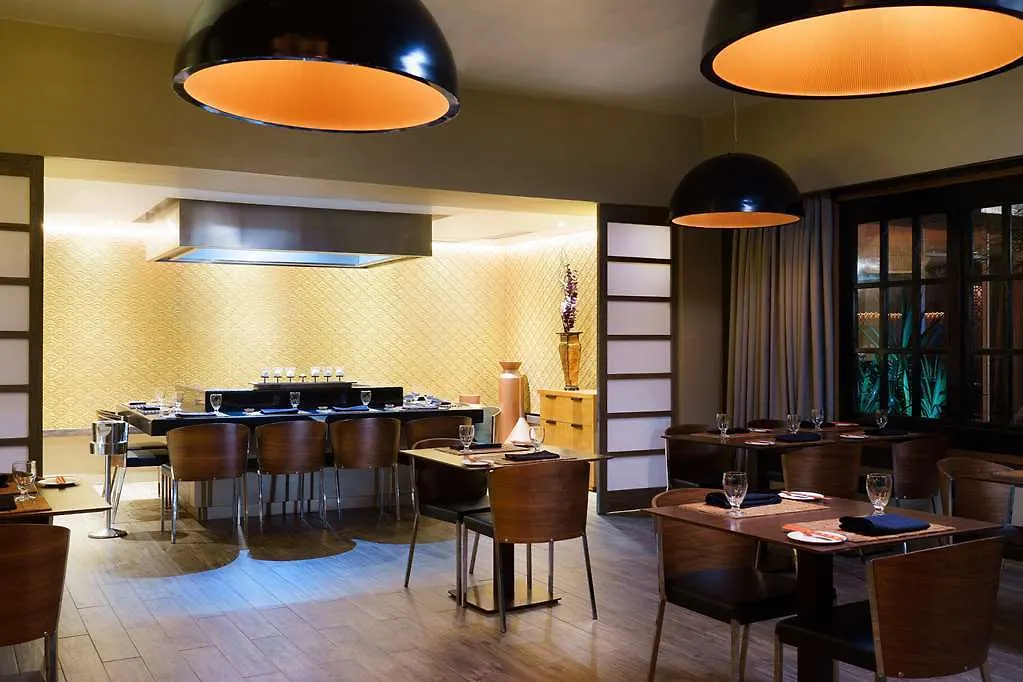 Melia Braco Village トレローニー教区